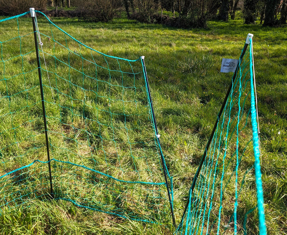Filet à poules Zen Farm porte ouverte